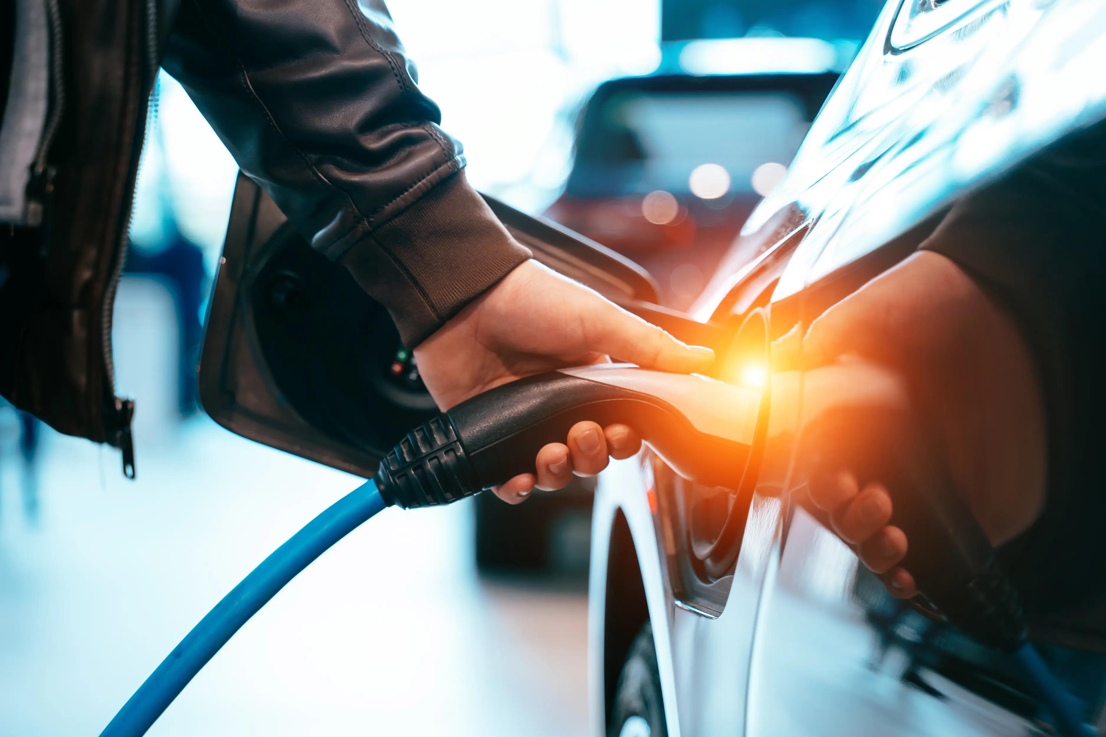 Moderne Wallbox-Ladestation für Elektrofahrzeuge