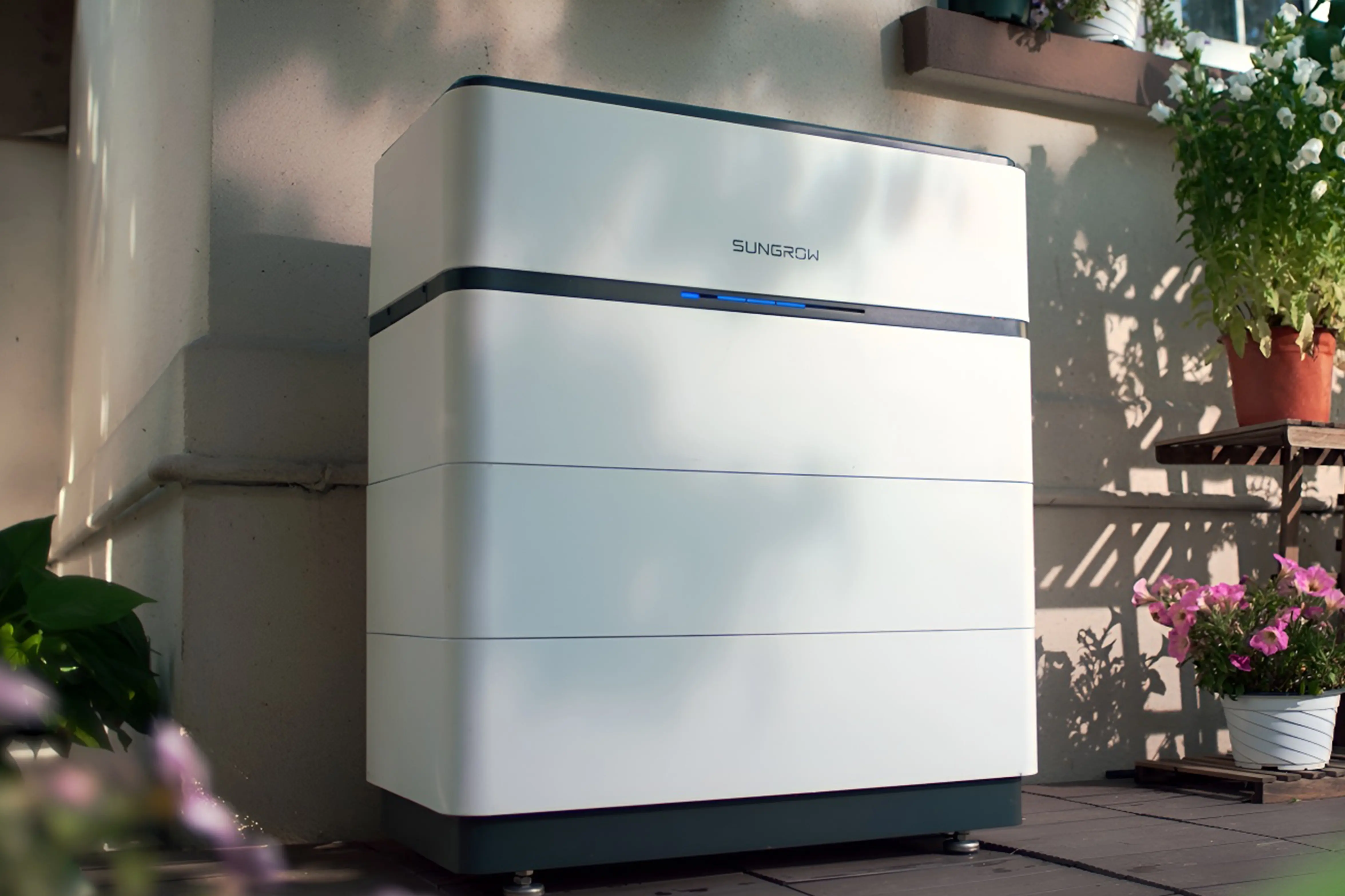 Moderne Wechselrichter und Speichersysteme